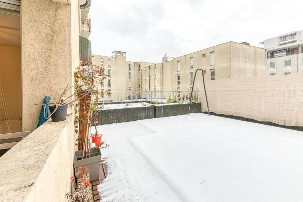50m Gem - 400m Gare: Garage Prive, Terrasse, Wifi Appartement