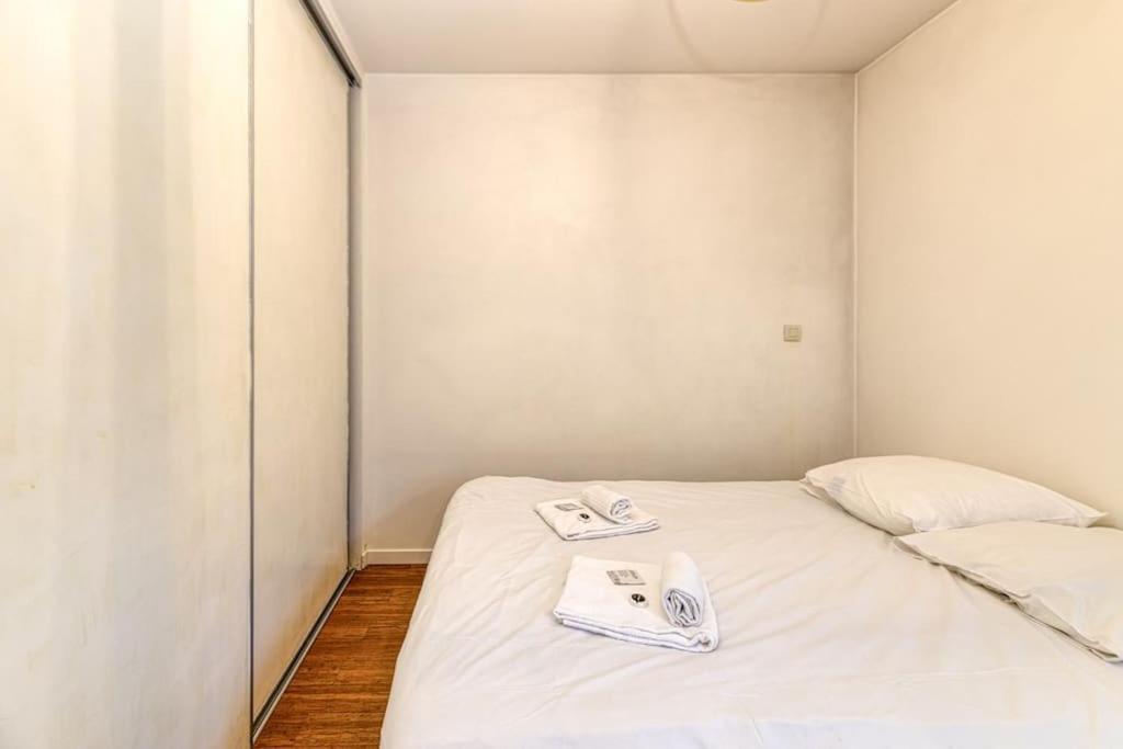 Appartement 50m Gem - 400m Gare: Garage Prive, Terrasse, Wifi